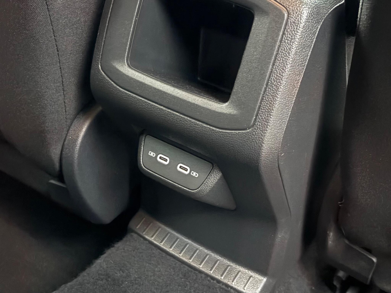 Used Volkswagen T-Cross 2024 for sale - 76965220: Photo 19