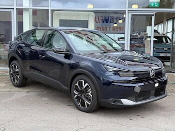 (26) - 1.2 Hybrid PLUS Hatchback 5dr Petrol Hybrid e-DSC Euro 6 (s/s) (145 ps)