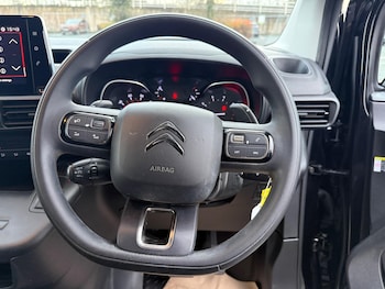 Used Citroen Berlingo 2022 for sale - 76607090: Photo