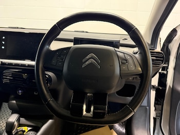 Used Citroen C4 Cactus 2020 for sale - 76801570: Photo