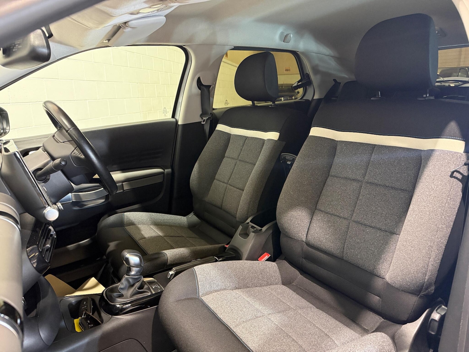 Used Citroen C4 Cactus 2020 for sale - 76801570: Photo 4