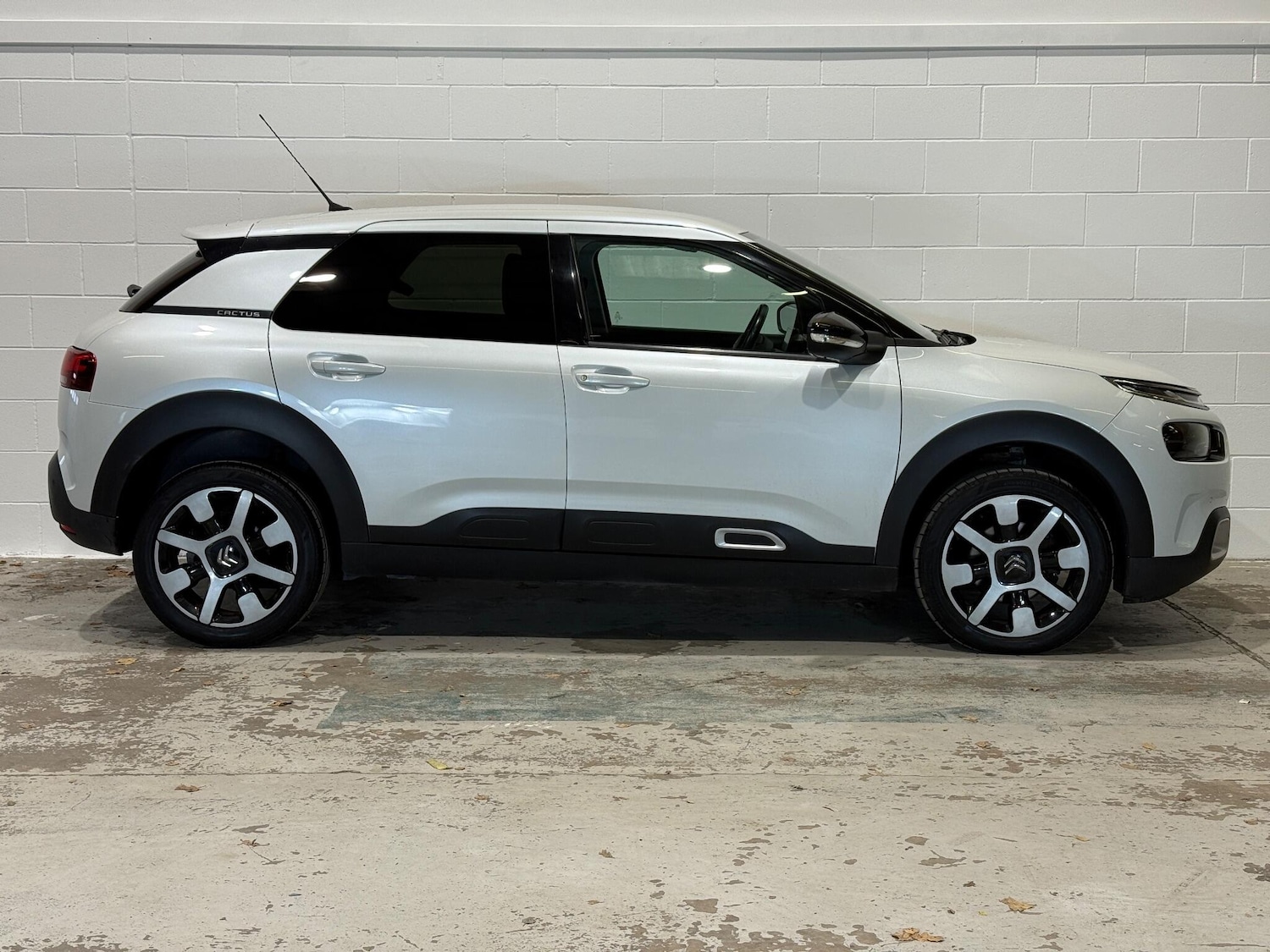 Used Citroen C4 Cactus 2020 for sale - 76801570: Photo 6