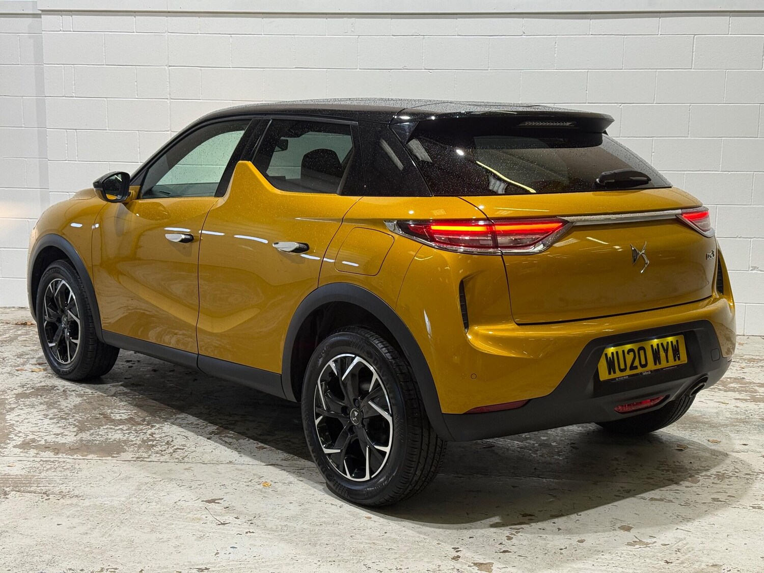 Used DS Automobiles DS 3 Crossback 2020 for sale - 76666548: Photo 15