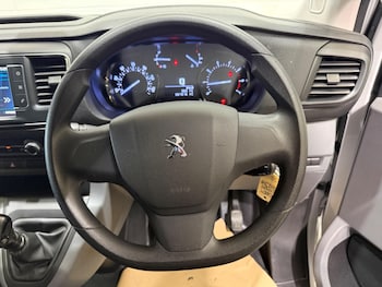 Used Peugeot Expert 2022 for sale - 79075877: Photo