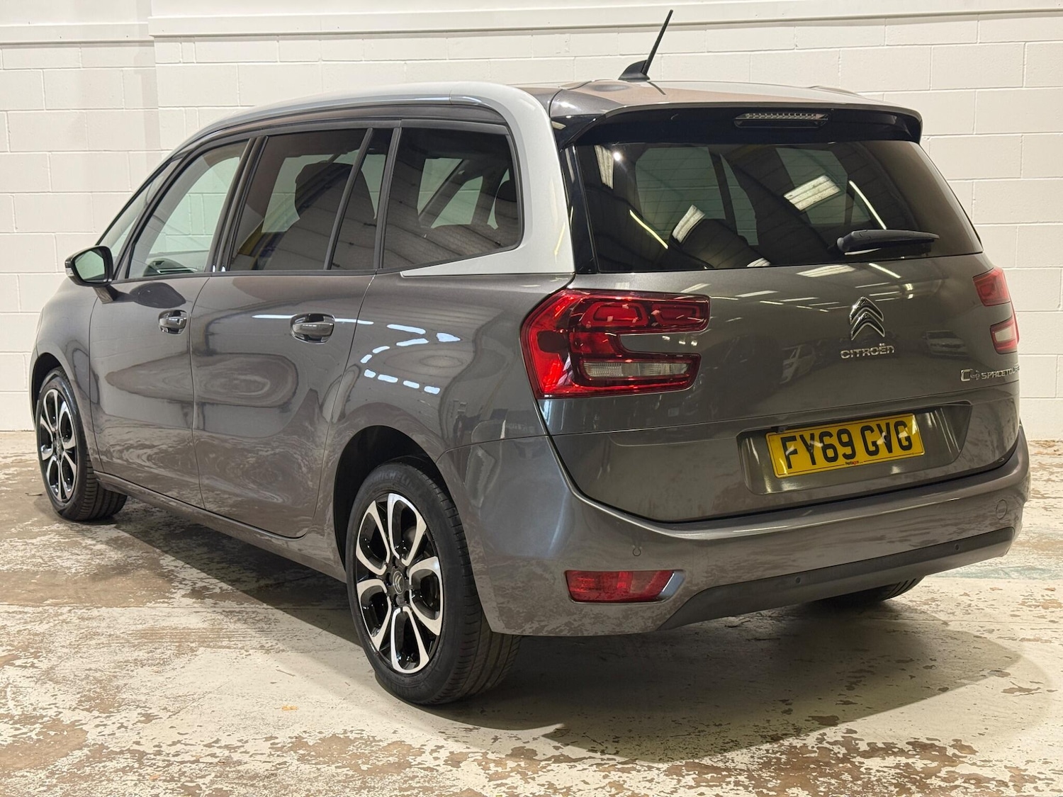 Used Citroen Grand C4 Picasso 2019 for sale - 77345355: Photo 2