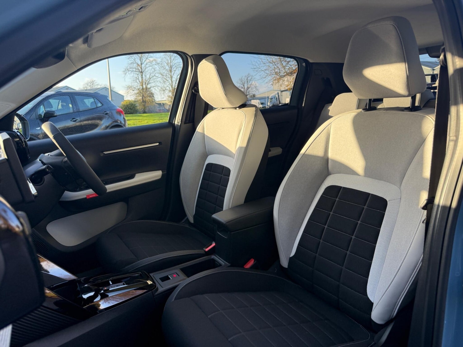 Used Citroen C3 2025 for sale - 76409425: Photo 4