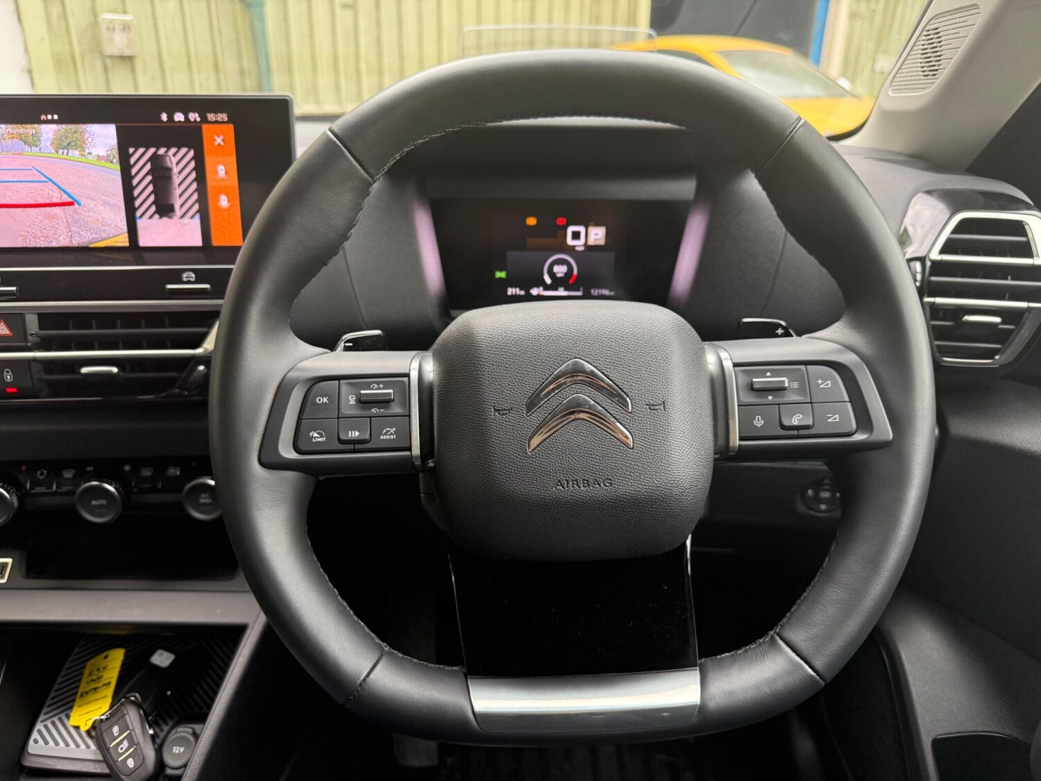 Used Citroen C4 2024 for sale - 75990143: Photo 3