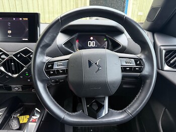 Used DS Automobiles DS 3 Crossback 2020 for sale - 76473512: Photo