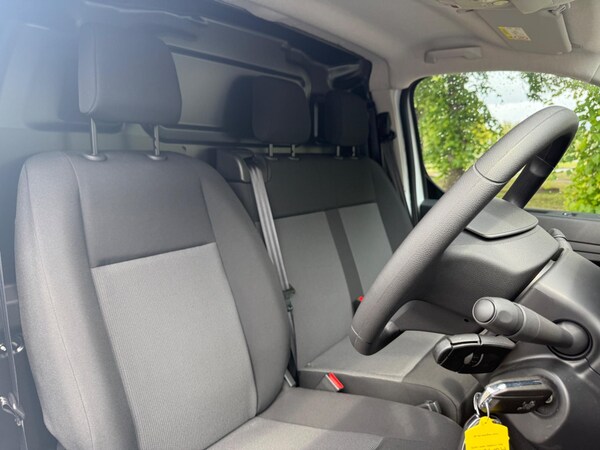 Used Peugeot Expert 2023 for sale - 74738403: Photo 16