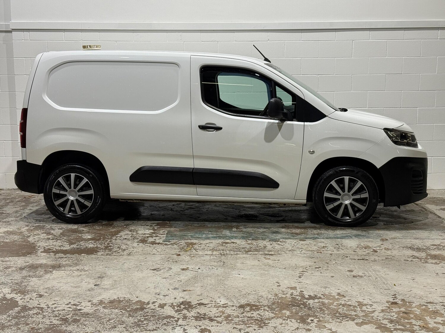 Used Citroen Berlingo for sale - 77175345: Photo 6