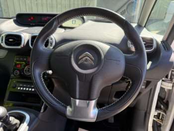 Used Citroen C3 Picasso 2015 for sale - 74668057: Photo