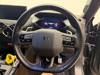 Used DS Automobiles DS 3 Crossback 2021 for sale - 78348017: Photo