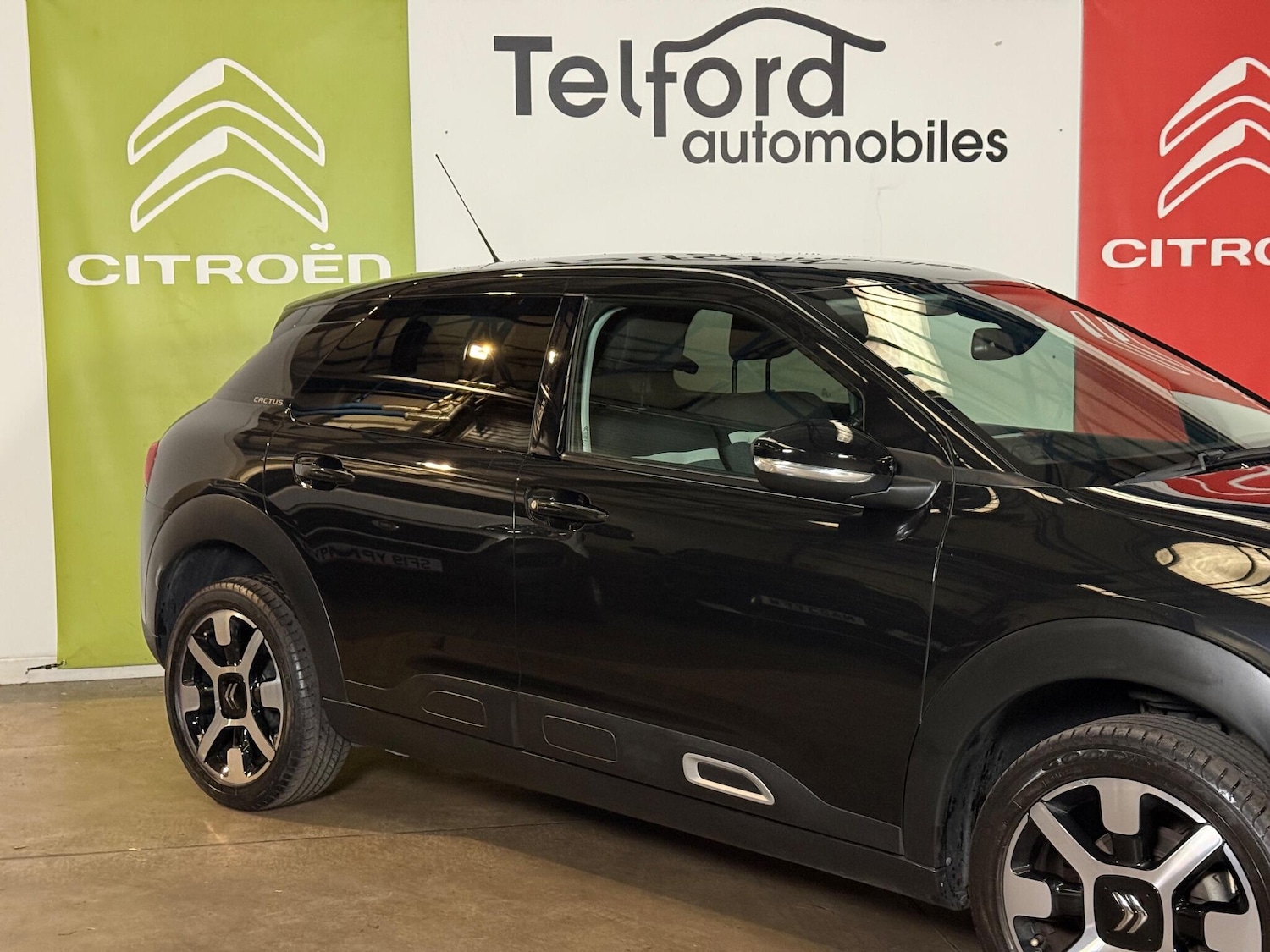 Used Citroen C4 Cactus 2020 for sale - 76584615: Photo 12