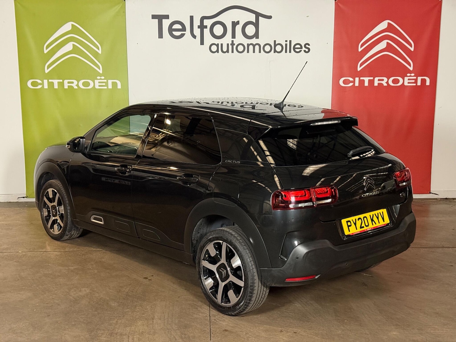 Used Citroen C4 Cactus 2020 for sale - 76584615: Photo 16