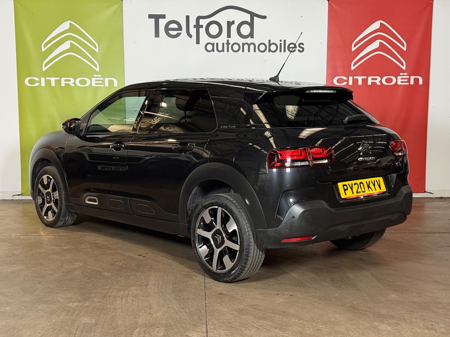 Used Citroen C4 Cactus 2020 for sale - 76584615: Photo 2