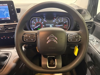 Used Citroen Berlingo 2021 for sale - 77575208: Photo