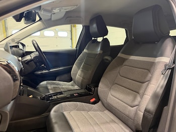Used Citroen e-C4 2022 for sale - 79212991: Photo
