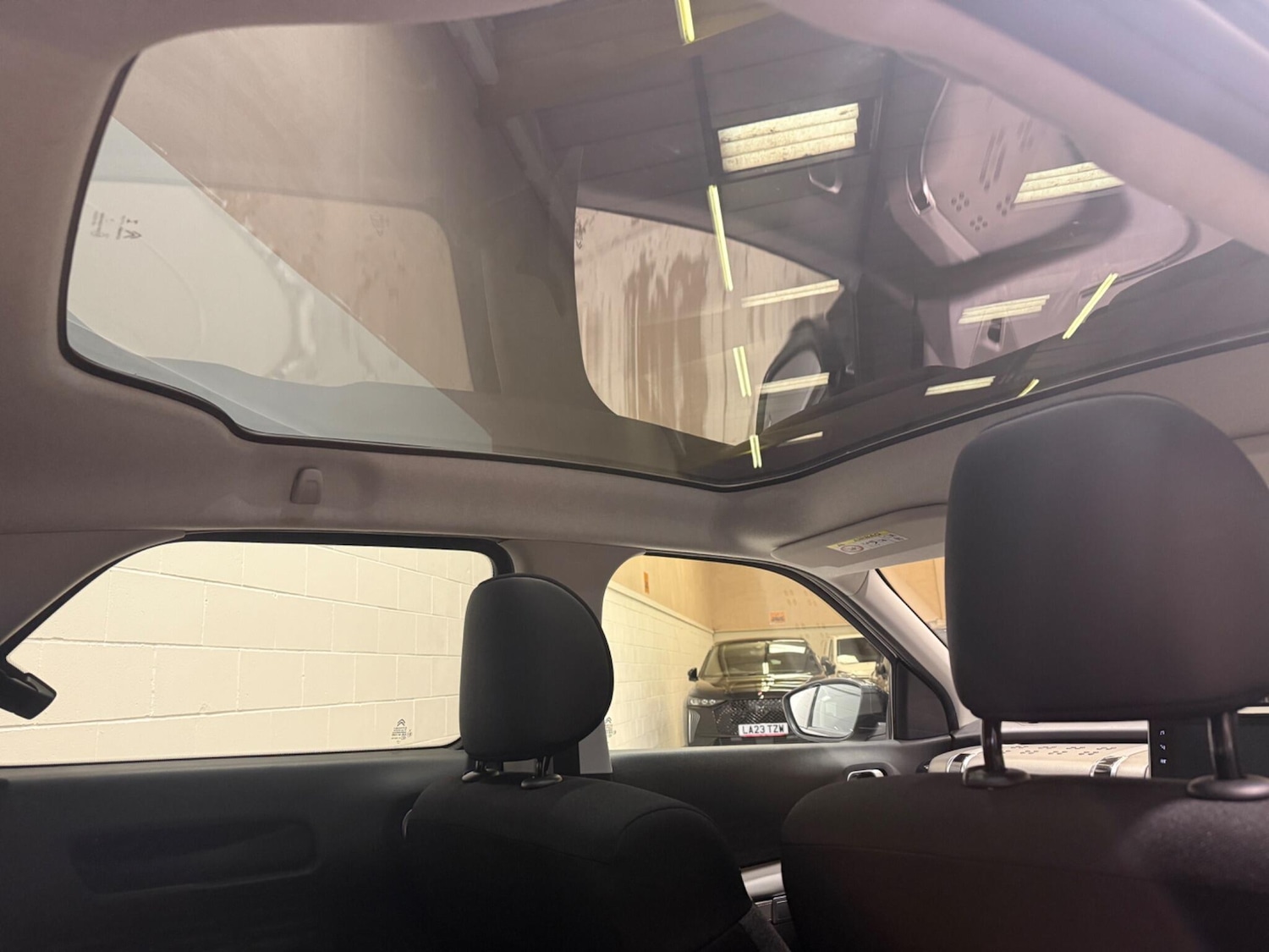 Used Citroen C4 Cactus 2018 for sale - 77783375: Photo 12