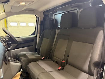 Used Peugeot e-Expert 2023 for sale - 78728402: Photo
