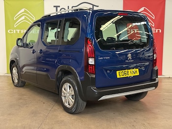 Used Peugeot Rifter 2018 for sale - 76122476: Photo 2