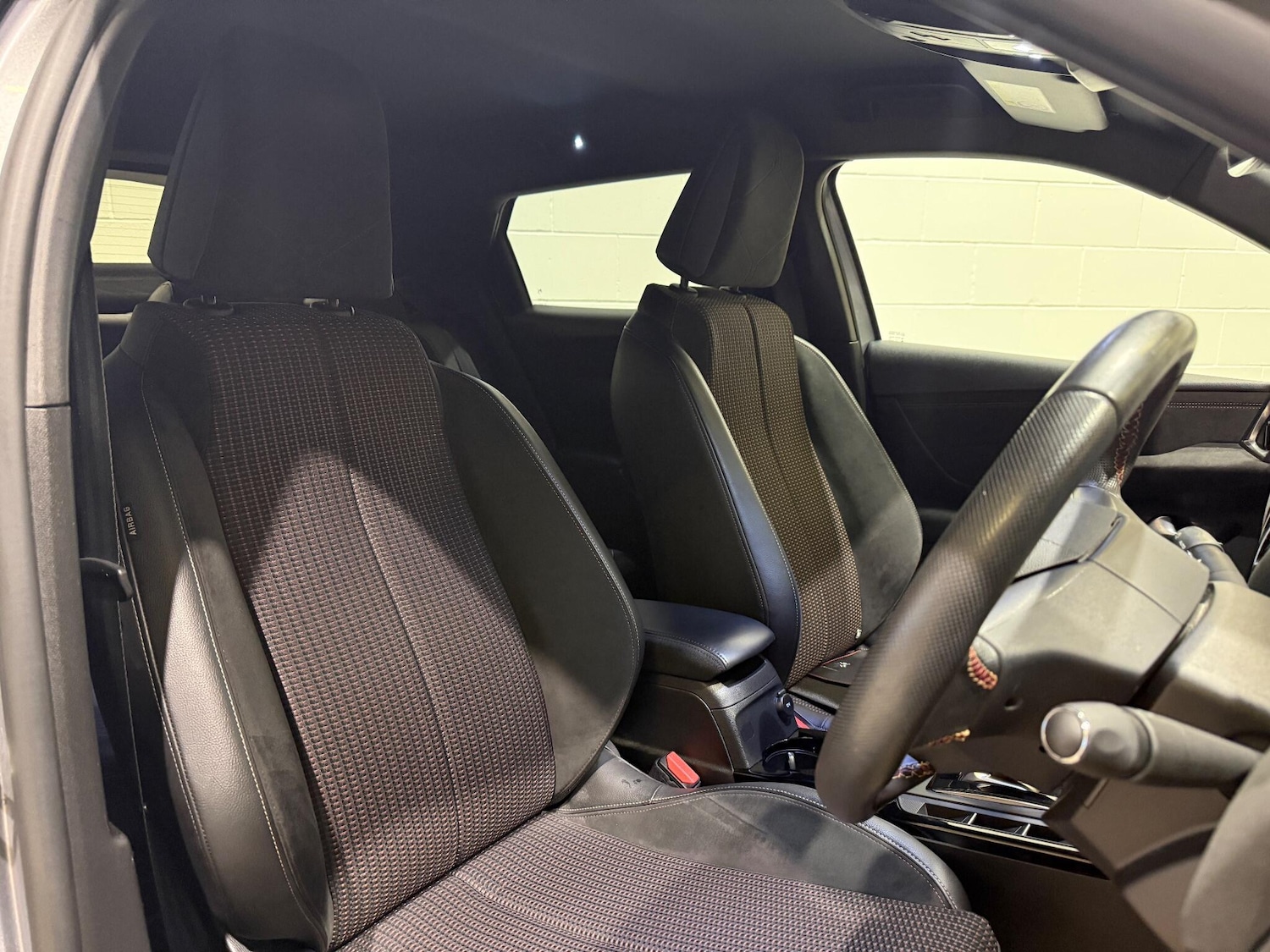 Used DS Automobiles DS 3 Crossback 2021 for sale - 76728082: Photo 10