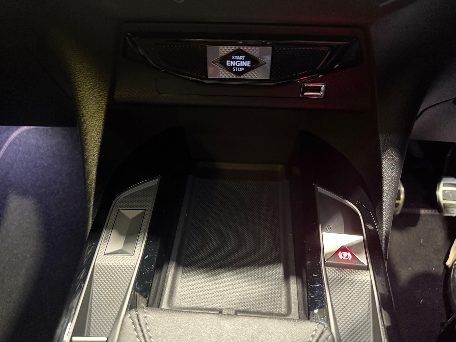 Used DS Automobiles DS 3 Crossback 2022 for sale - 76801481: Photo 23