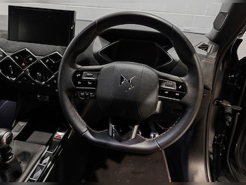 Used DS Automobiles DS 3 Crossback 2022 for sale - 76801481: Photo