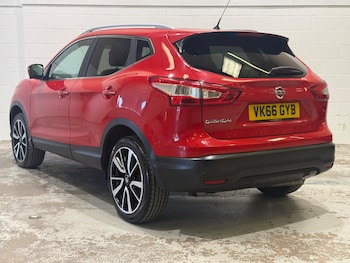 Used Nissan Qashqai 2016 for sale - 78128031: Photo