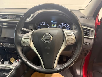 Used Nissan Qashqai 2016 for sale - 78128031: Photo