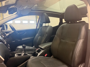 Used Nissan Qashqai 2016 for sale - 78128031: Photo