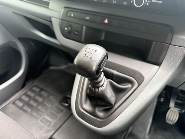 Used Citroen Dispatch 2022 for sale - 75334563: Photo 10