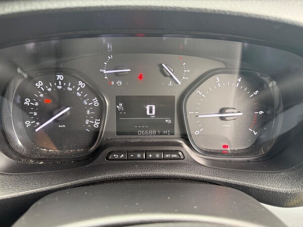 Used Citroen Dispatch 2022 for sale - 75334563: Photo 7