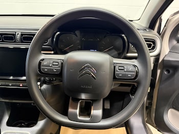 Used Citroen C3 2023 for sale - 78572628: Photo