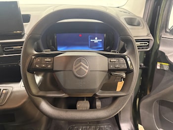 Used Citroen Berlingo 2024 for sale - 79426265: Photo