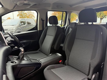 Used Peugeot Rifter 2018 for sale - 76246608: Photo
