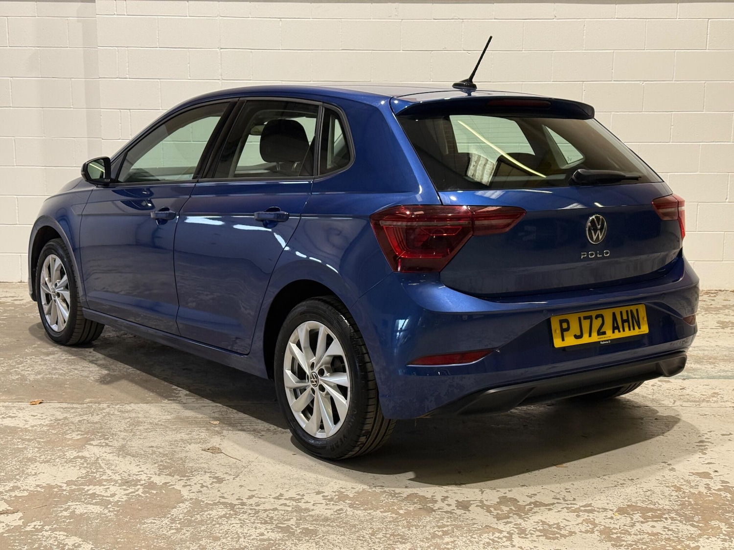 Used Volkswagen Polo 2022 for sale - 77538636: Photo 2