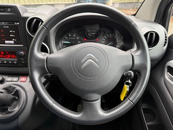 Used Citroen Berlingo 2018 for sale - 75839026: Photo