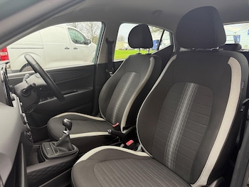 Used Hyundai i10 2022 for sale - 76446413: Photo