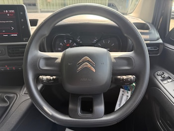 Used Citroen Berlingo 2020 for sale - 75539538: Photo