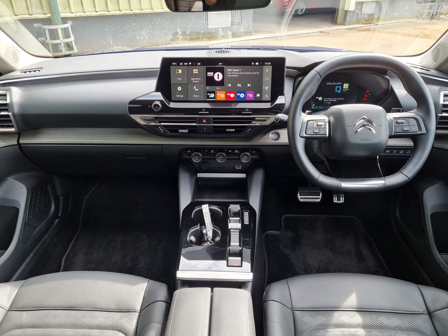 Vehicle 22