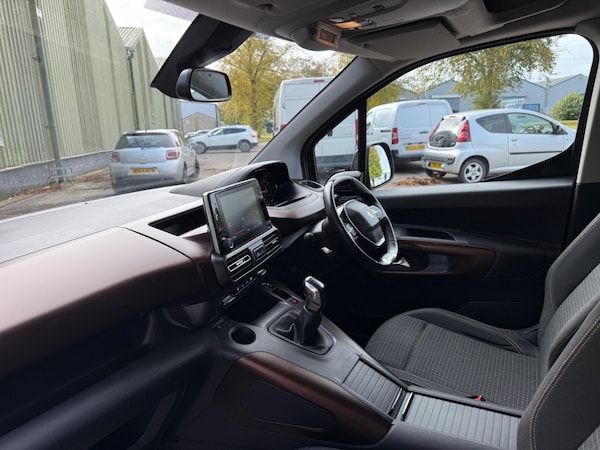 Used Peugeot Rifter 2019 for sale - 76138664: Photo 24