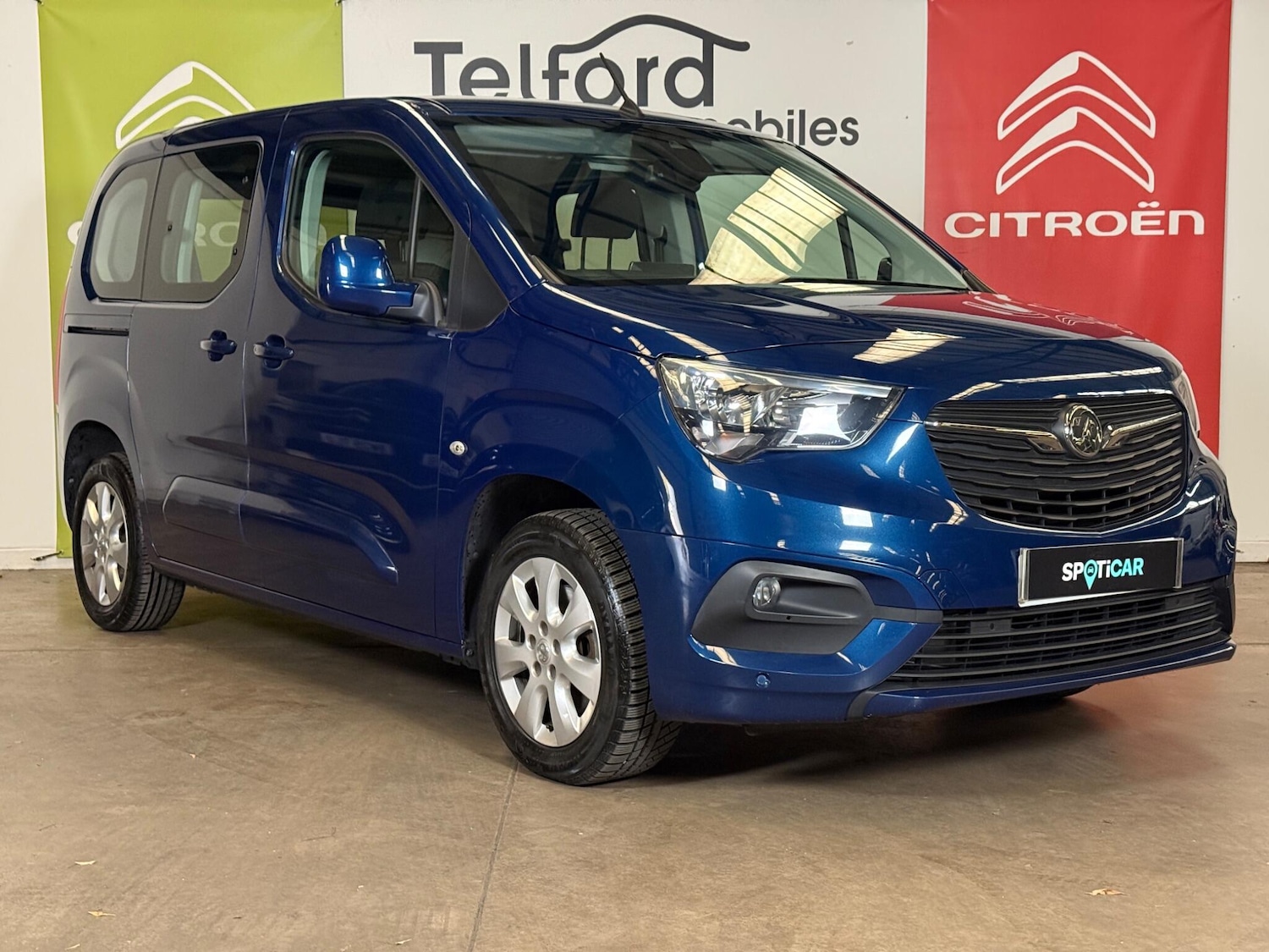 Used Vauxhall Combo Life 2019 for sale - 76282606: Photo 1