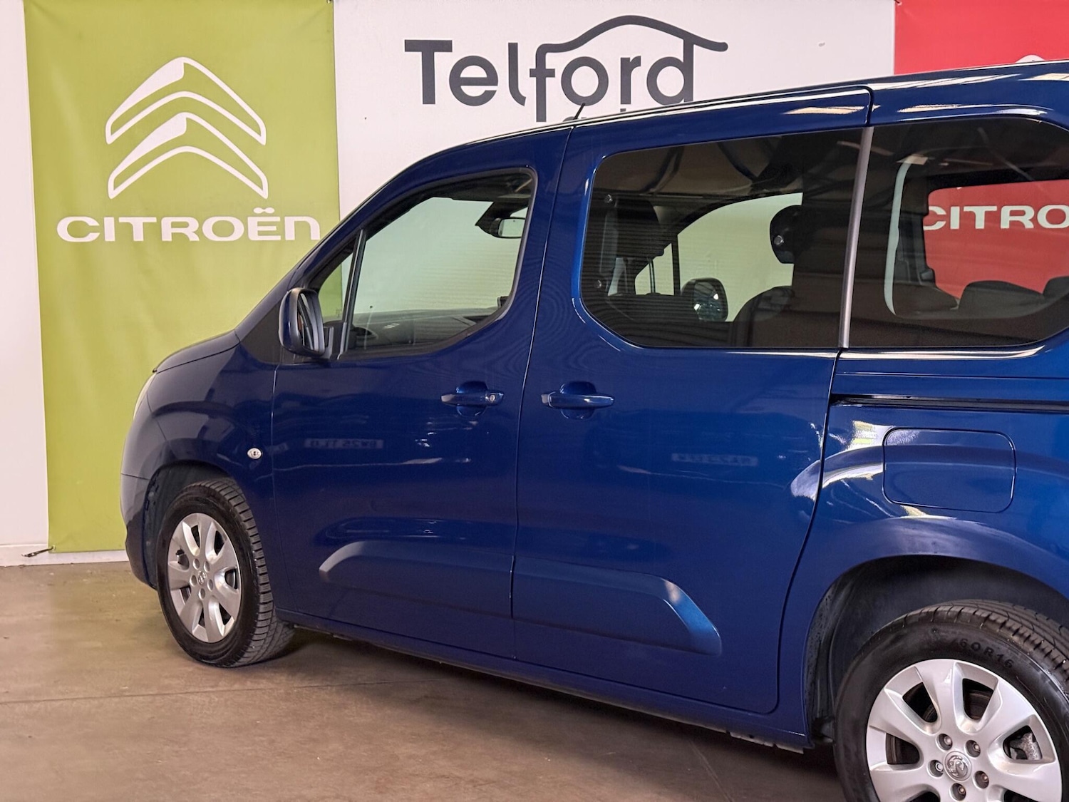 Used Vauxhall Combo Life 2019 for sale - 76282606: Photo 15