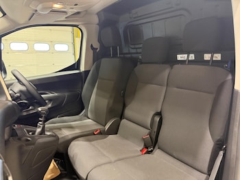 Used Peugeot Partner 2023 for sale - 78260599: Photo