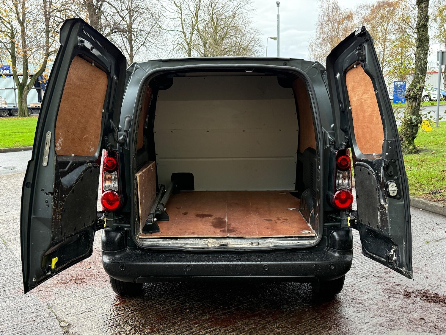 Used Citroen Berlingo 2017 for sale - 76550126: Photo 16