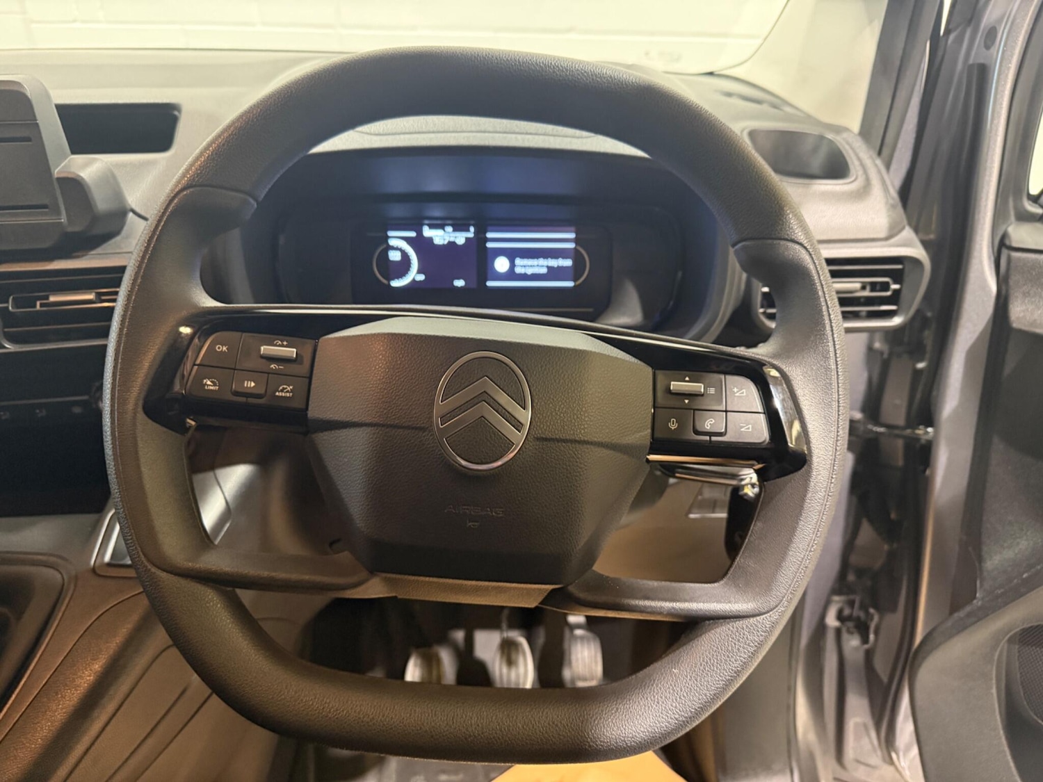 Used Citroen Berlingo 2024 for sale - 77523553: Photo 3