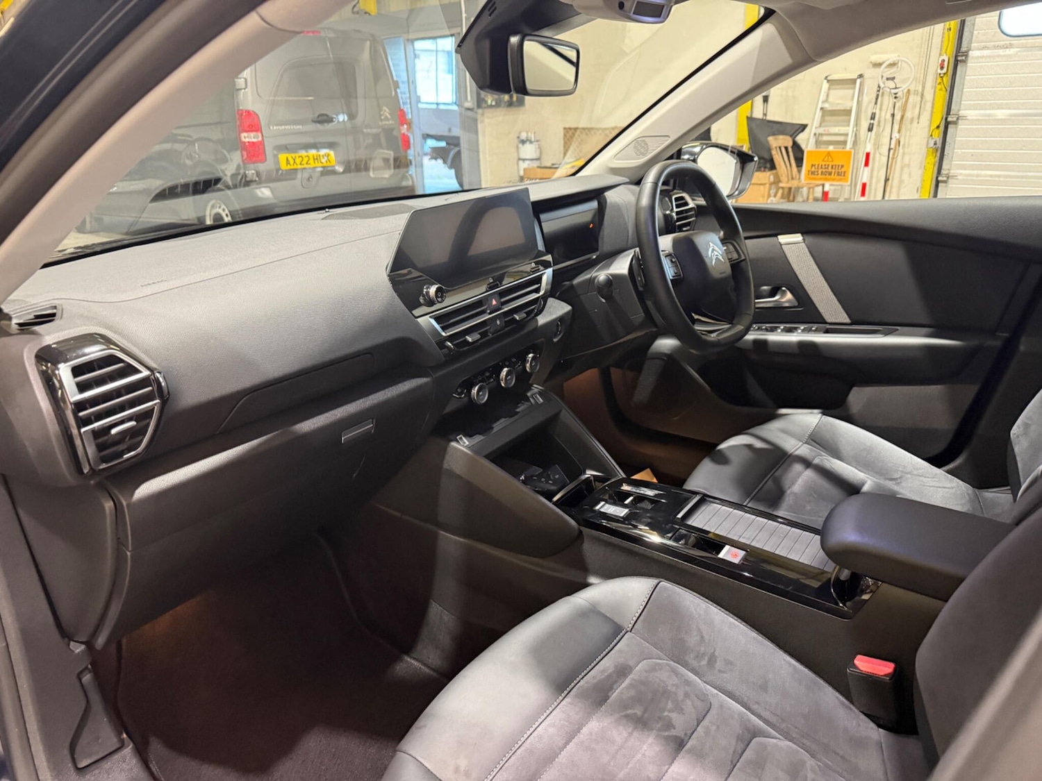 Used Citroen C4 2024 for sale - 77191830: Photo 16