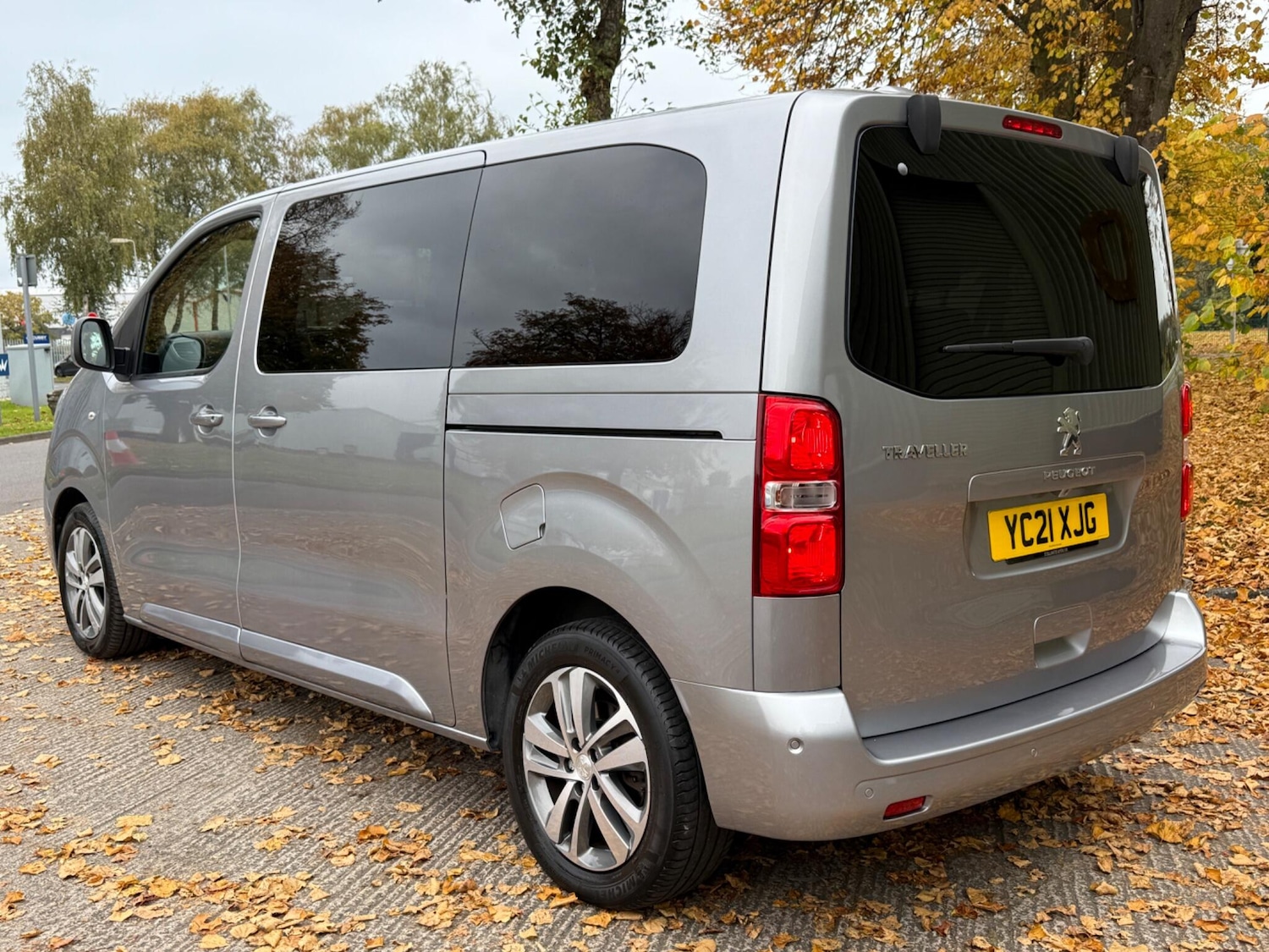 Used Peugeot Traveller 2021 for sale - 76214340: Photo 2