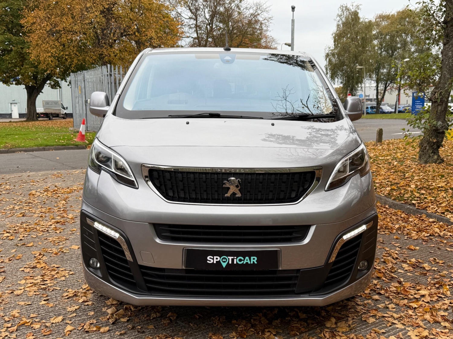 Used Peugeot Traveller 2021 for sale - 76214340: Photo 5