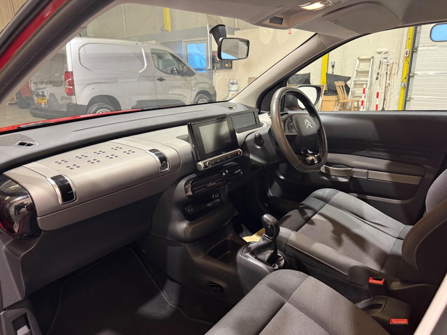 Used Citroen C4 Cactus 2017 for sale - 77291701: Photo 15